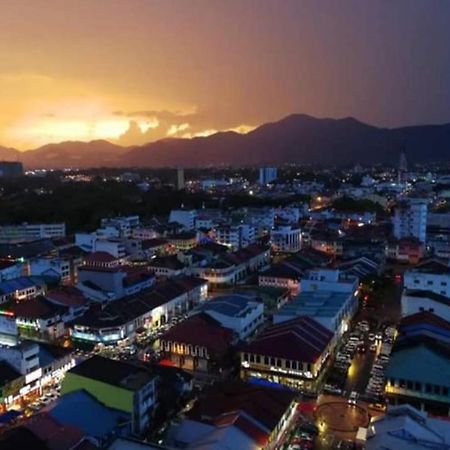 The Octagon Ipoh - Home Stay Exterior foto